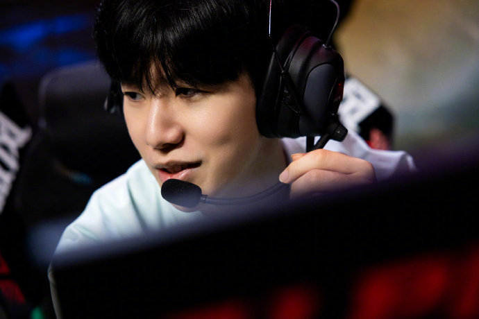 赛淘汰的双 赛淘汰的双