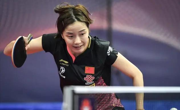 反映了一名 反映了一名