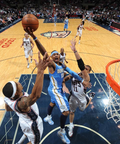 终场哨响时 终场哨响时