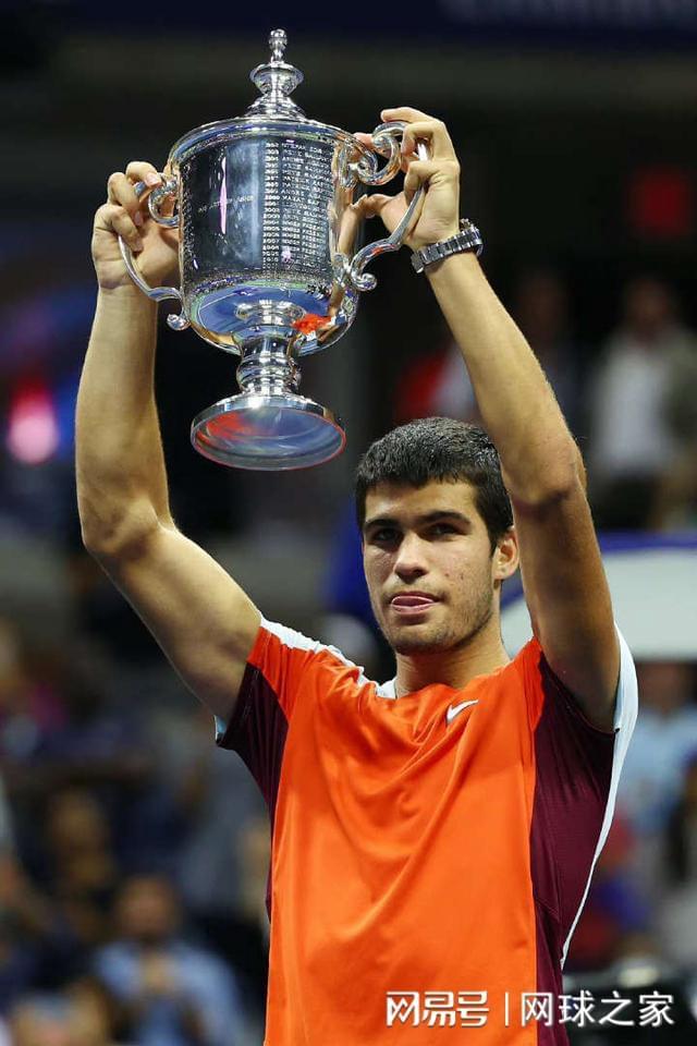 球关注的焦 球关注的焦