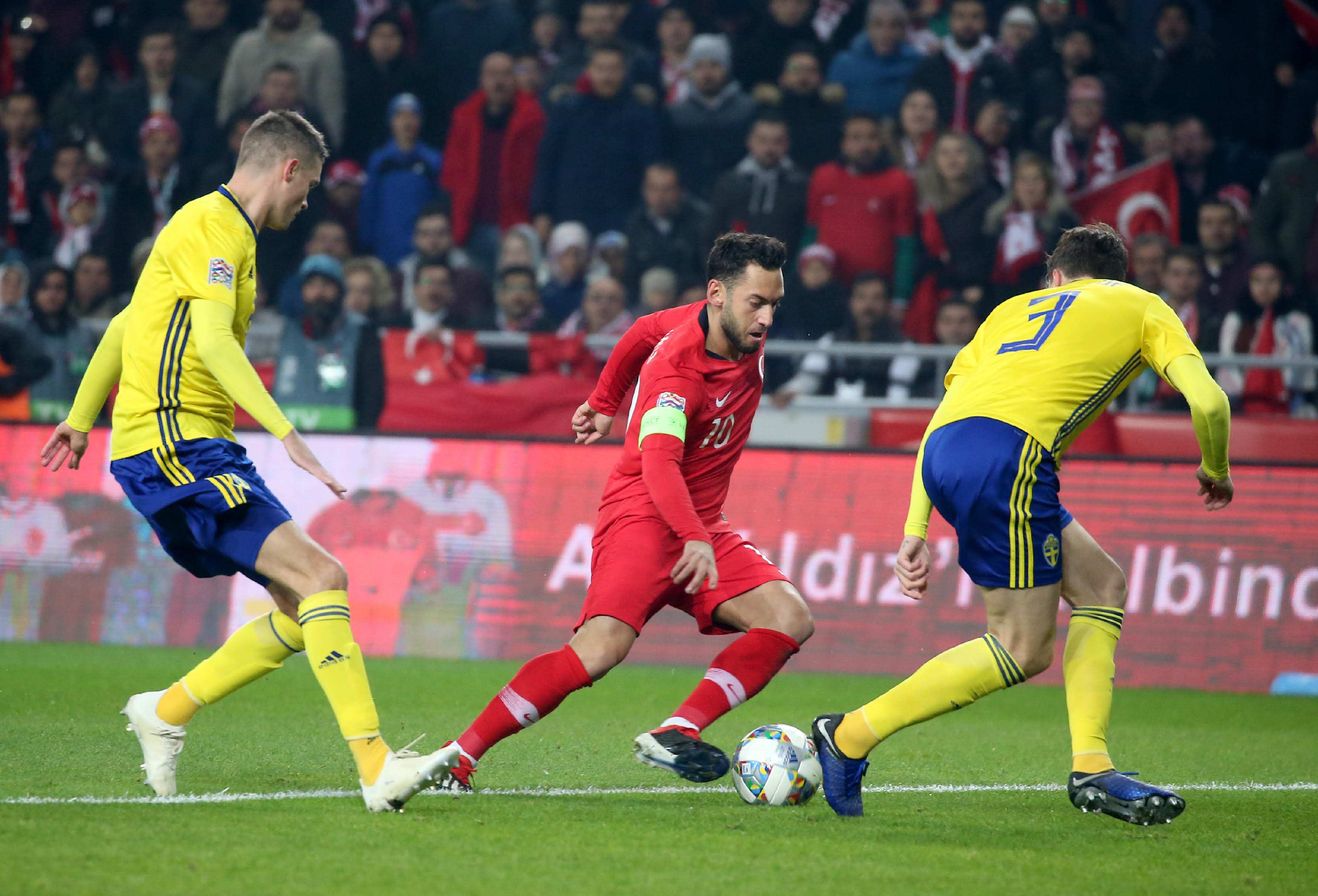 一个现实 一个现实